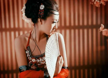 Phá dỡ kết cấu bê tông tại Long Thành, Đồng Nai