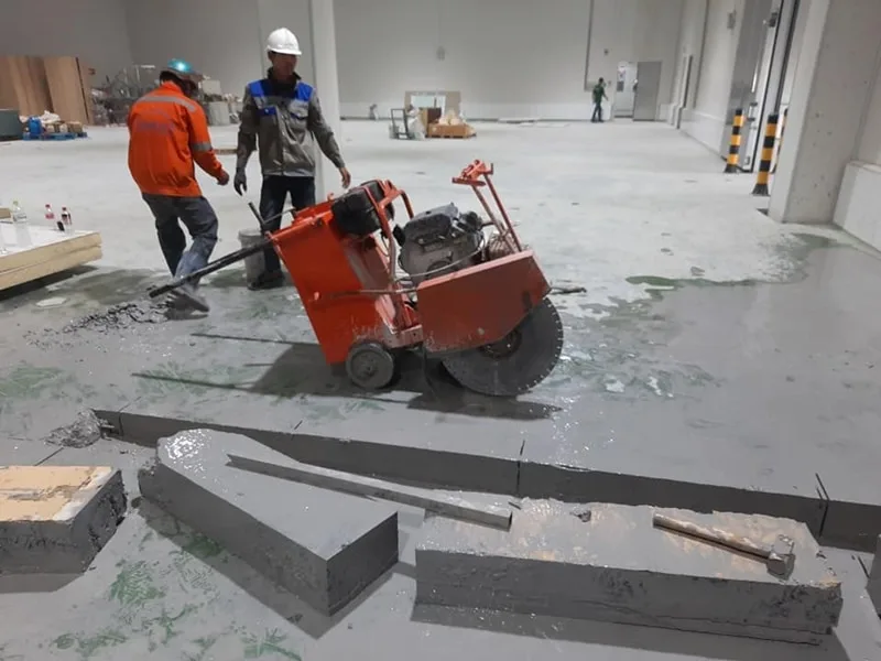 Tìm hiểu Tháo dỡ cầu thang bê tông tại Bình Dương – Đáp ứng tốt | Tiếp nhận nhanh